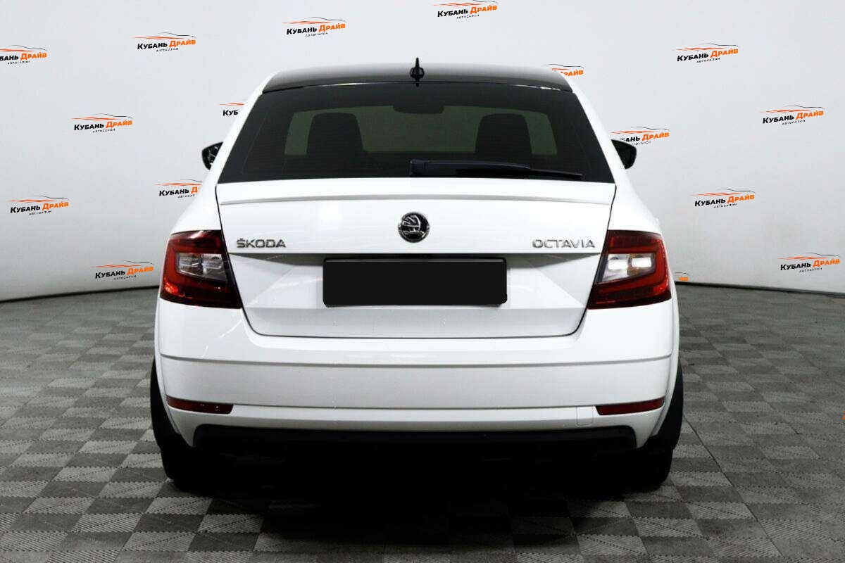 Skoda Octavia 2017 года с пробегом. Фото: #5