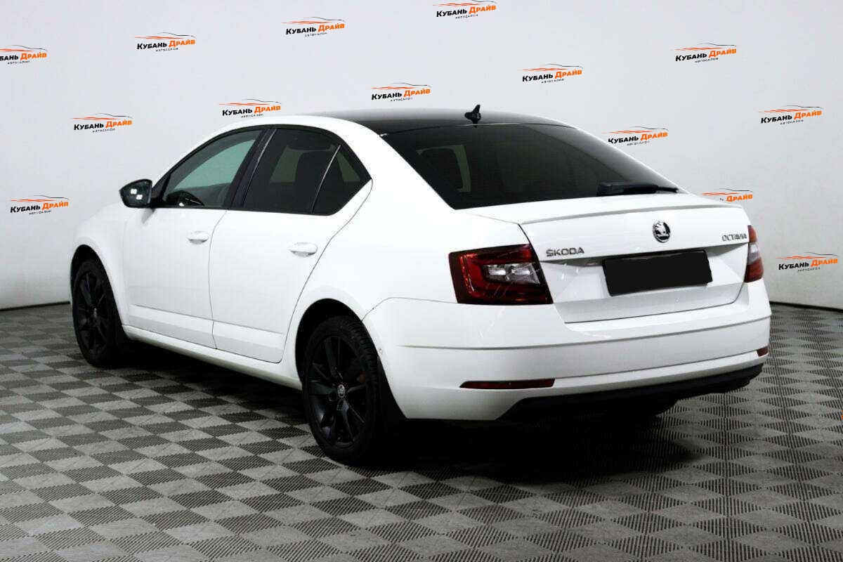 Skoda Octavia 2017 года с пробегом. Фото: #6
