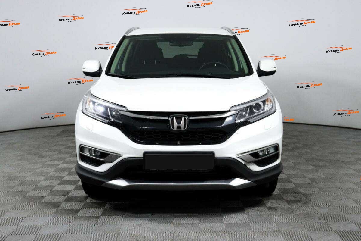 Honda CR-V 2015 года с пробегом. Фото: #1