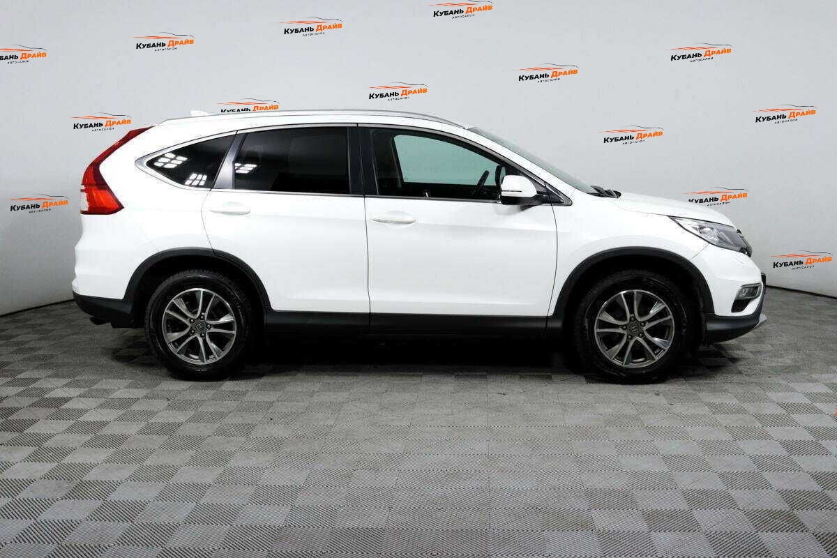 Honda CR-V 2015 года с пробегом. Фото: #3