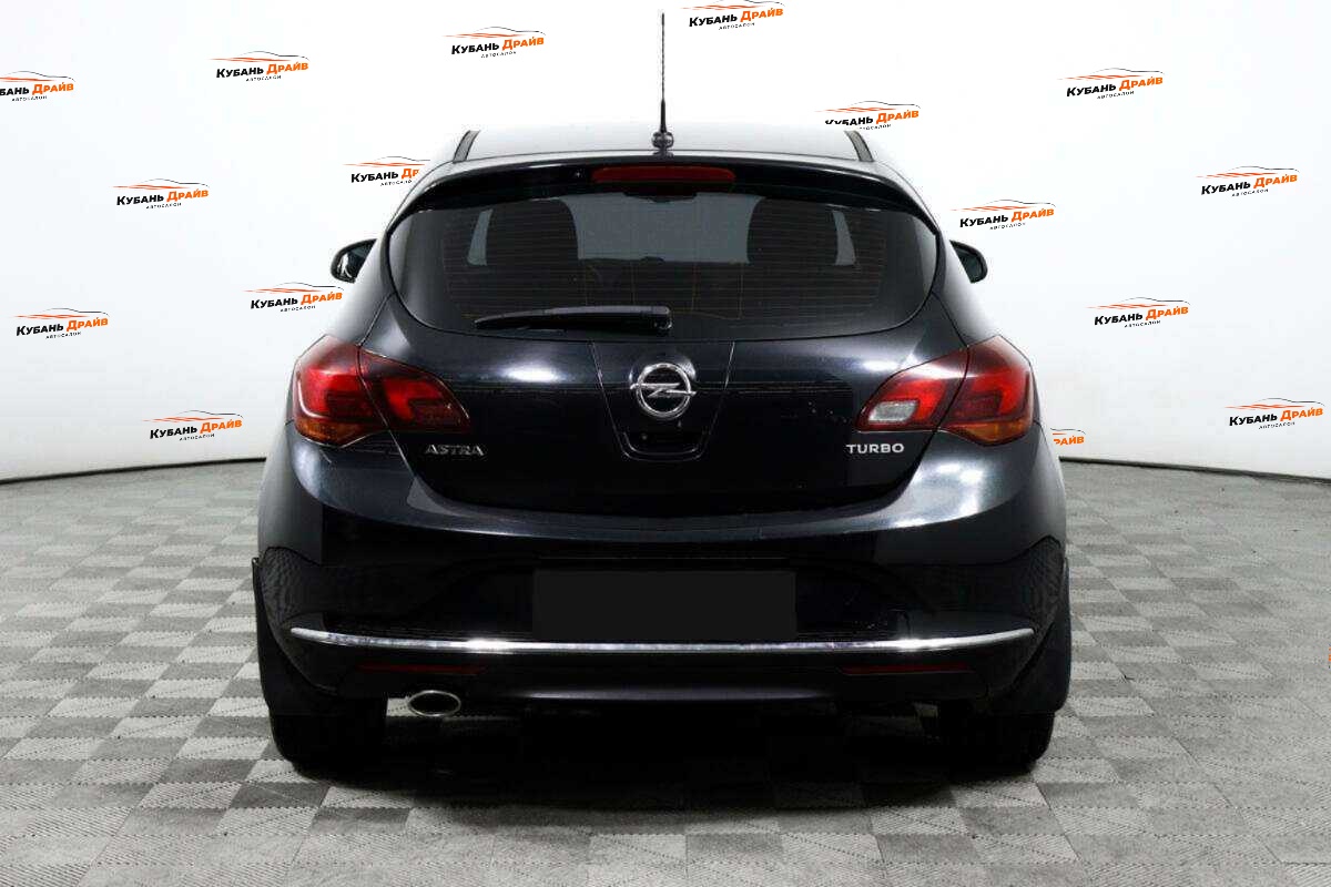Opel Astra 2014 года с пробегом. Фото: #5