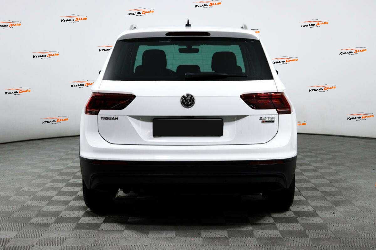 Volkswagen Tiguan 2018 года с пробегом. Фото: #4