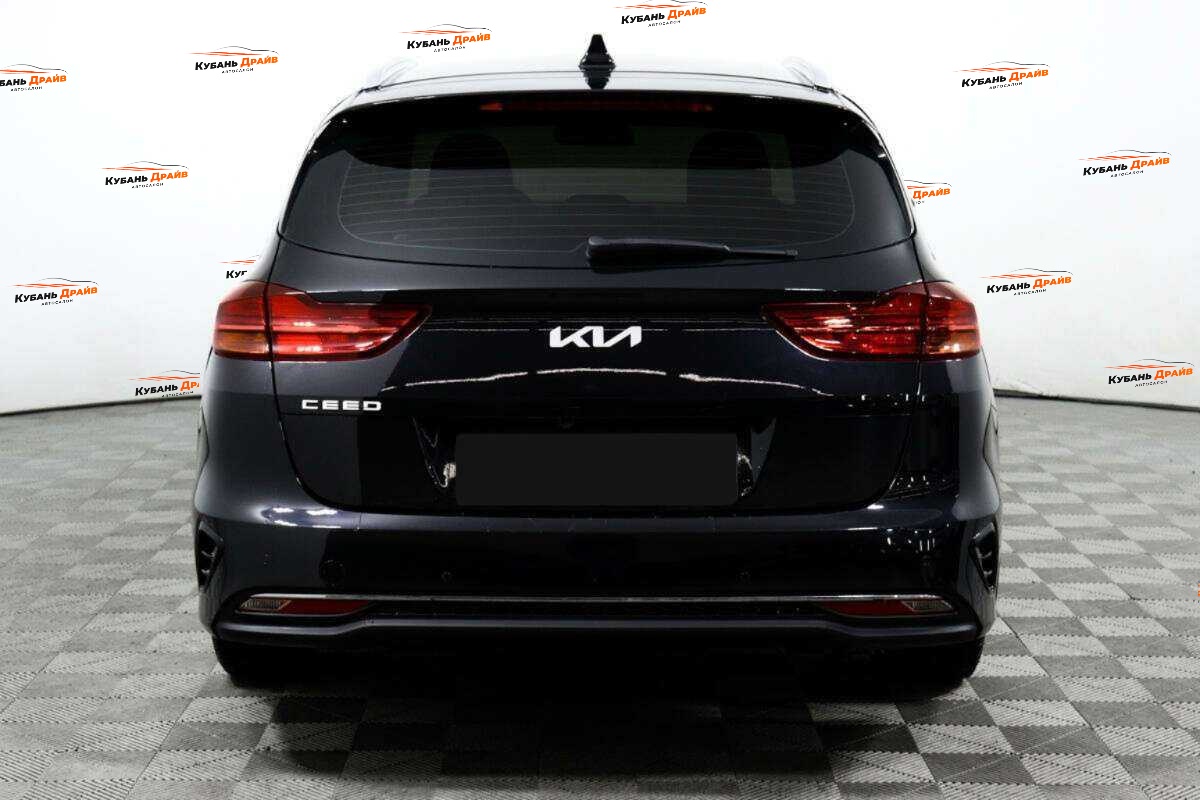 Kia Ceed 2021 года с пробегом. Фото: #5