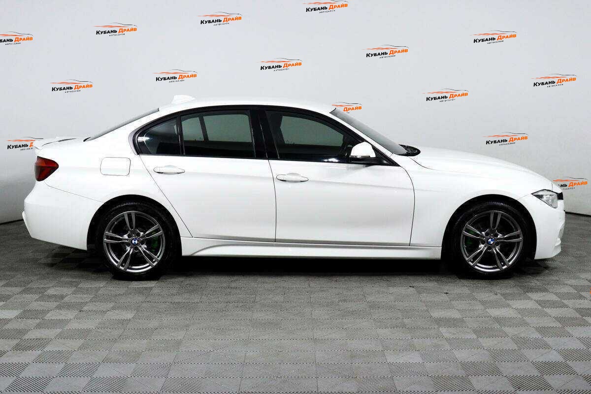 BMW 3 серии 2016 года с пробегом. Фото: #3