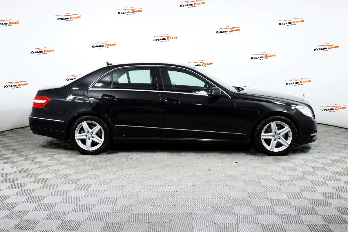 Mercedes-Benz E-Класс 2012 года с пробегом. Фото: #3