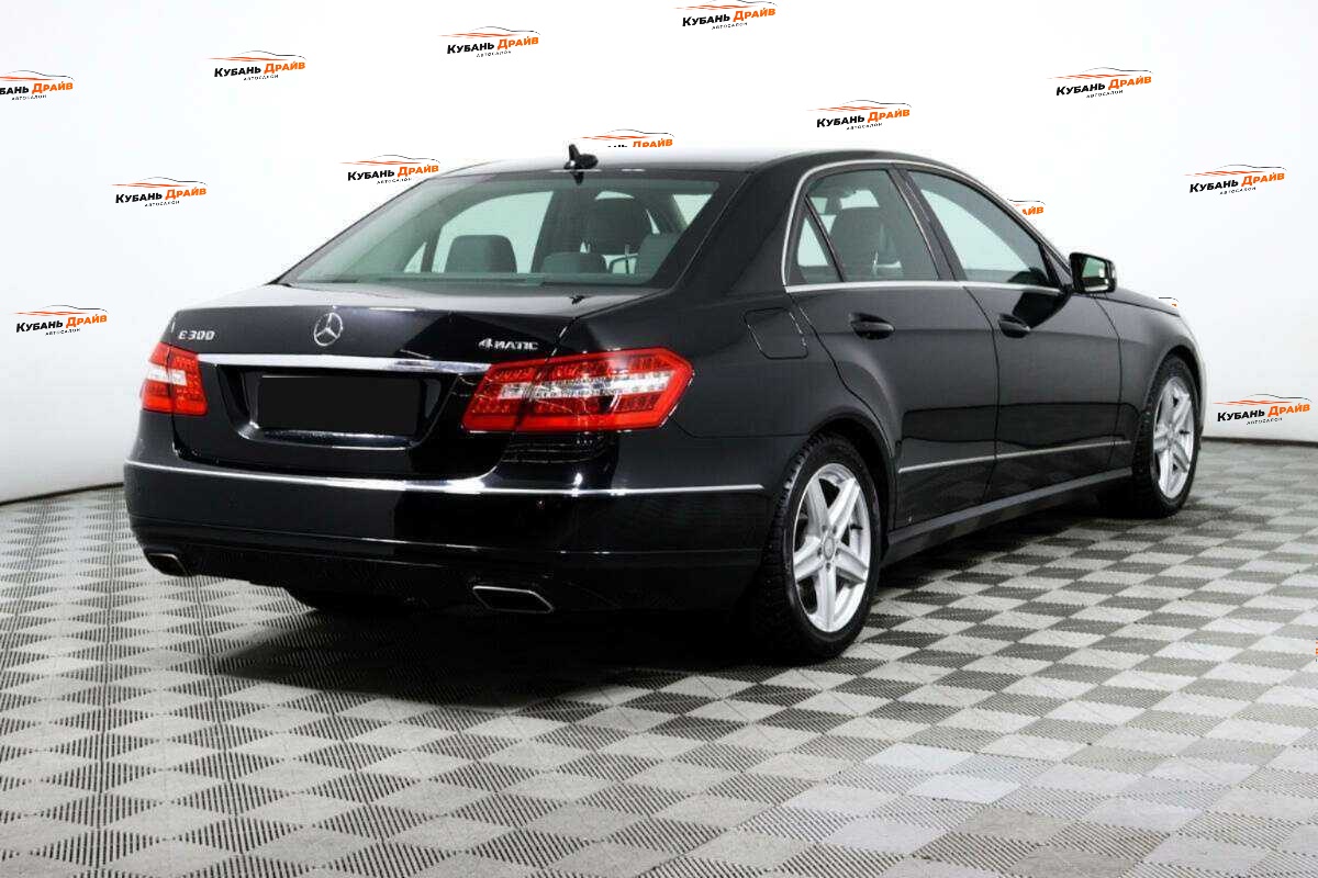 Mercedes-Benz E-Класс 2012 года с пробегом. Фото: #4