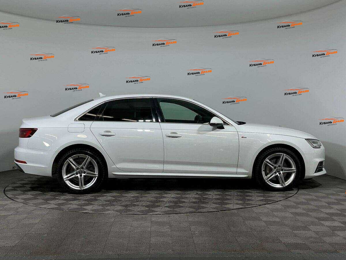 Audi A4 2017 года с пробегом. Фото: #3