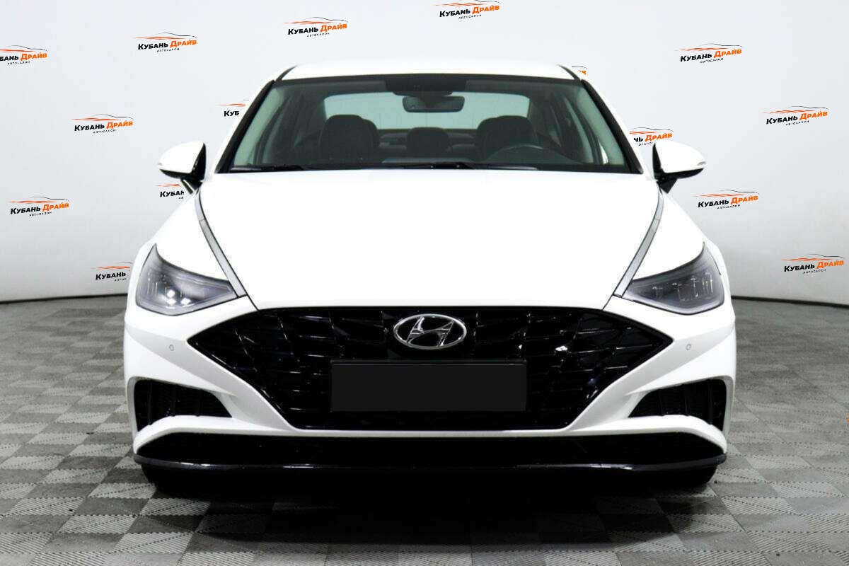 Hyundai Sonata 2020 года с пробегом. Фото: #1