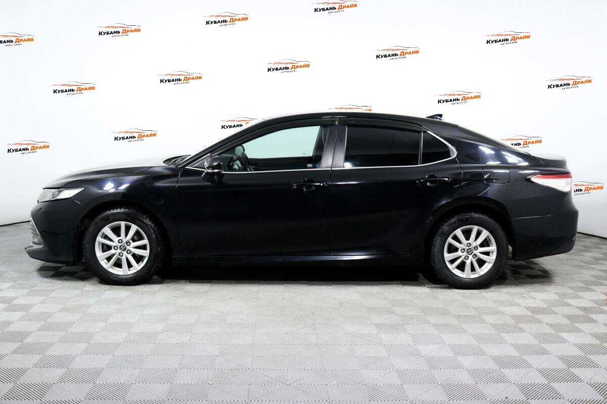 Toyota Camry 2019 года с пробегом. Фото: #7