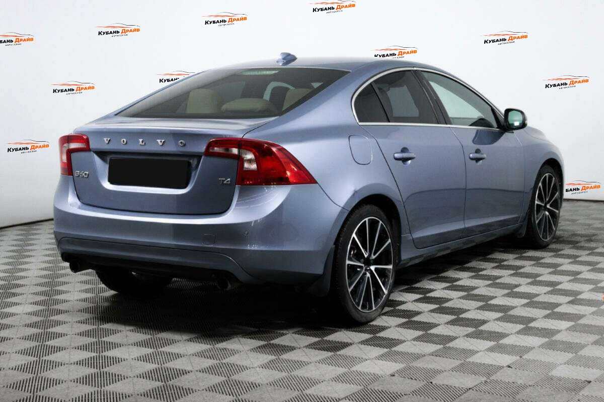 Volvo S60 2017 года с пробегом. Фото: #4