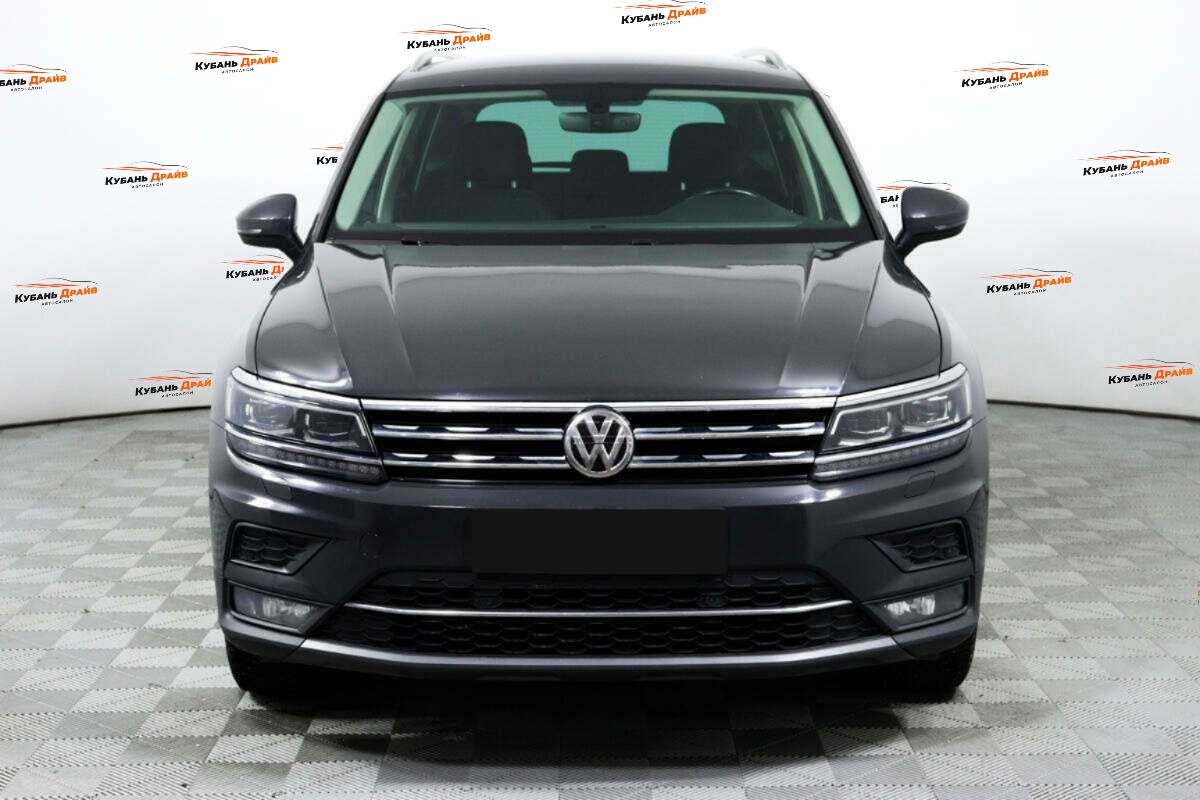 Volkswagen Tiguan 2018 года с пробегом. Фото: #1
