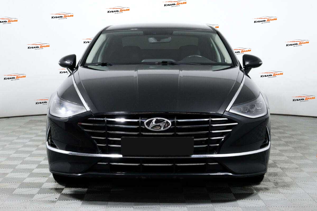 Hyundai Sonata 2021 года с пробегом. Фото: #1