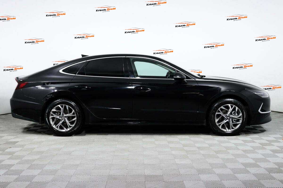 Hyundai Sonata 2021 года с пробегом. Фото: #3