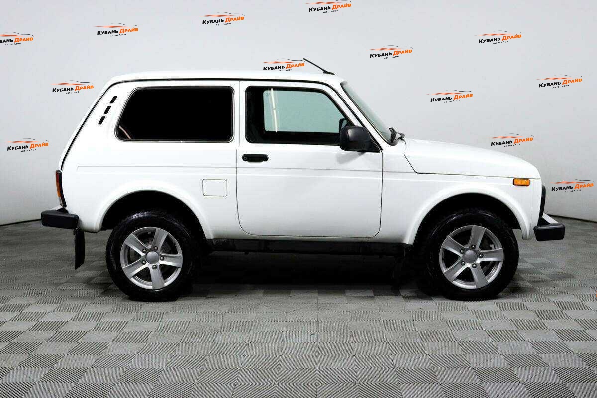 Lada (ВАЗ) 2121 (4x4) 2020 года с пробегом. Фото: #3