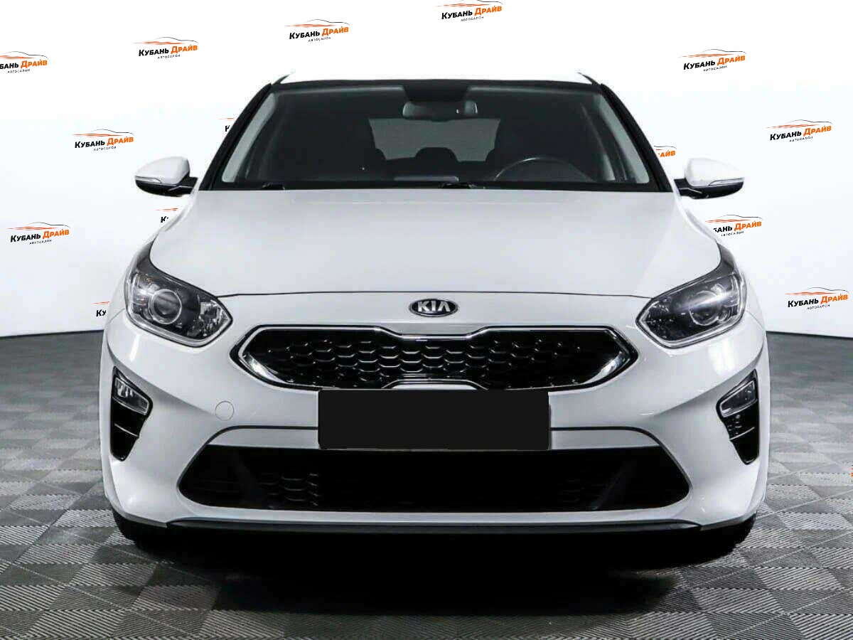 Kia Ceed 2019 года с пробегом. Фото: #1