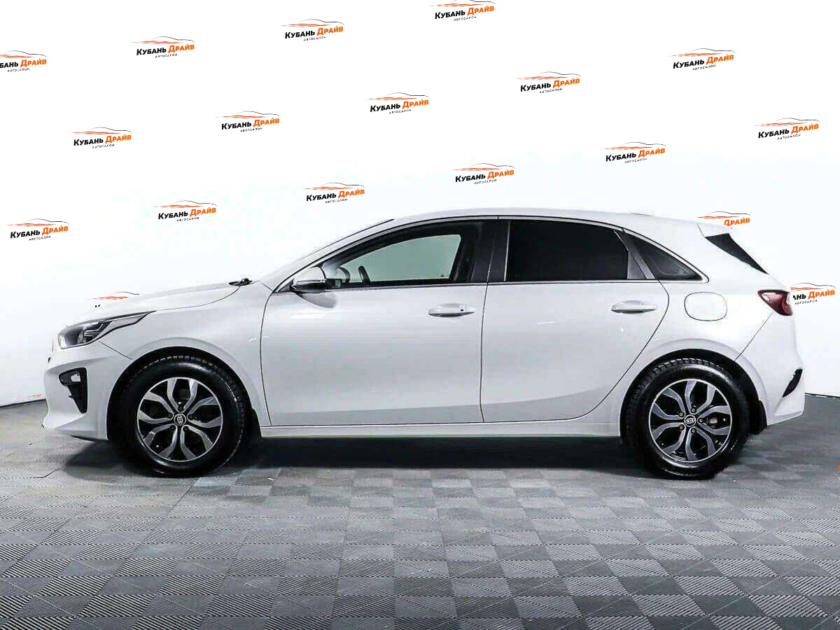 Kia Ceed 2019 года с пробегом. Фото: #6