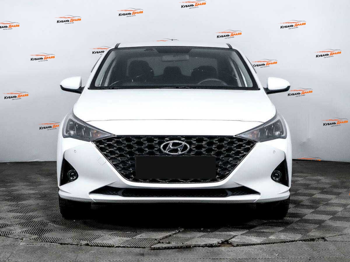 Hyundai Solaris 2021 года с пробегом. Фото: #1