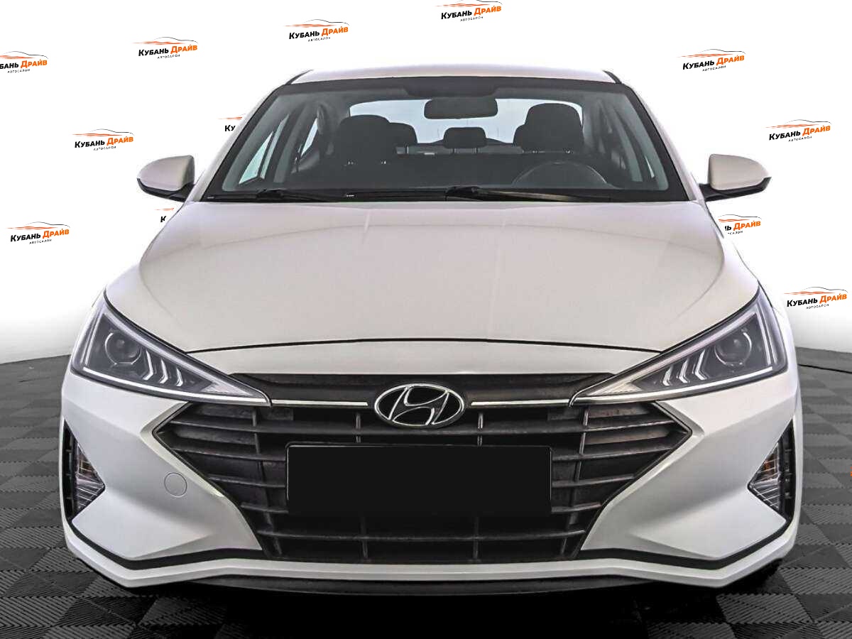 Hyundai Elantra 2020 года с пробегом. Фото: #1