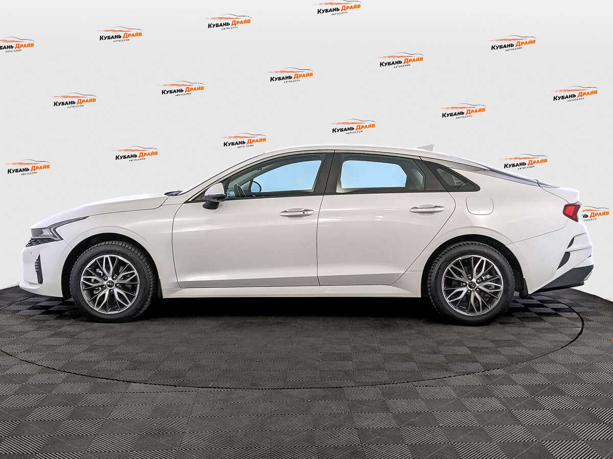 Kia K5 2020 года с пробегом. Фото: #7