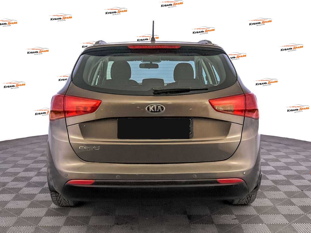 Kia Ceed 2015 года с пробегом. Фото: #5
