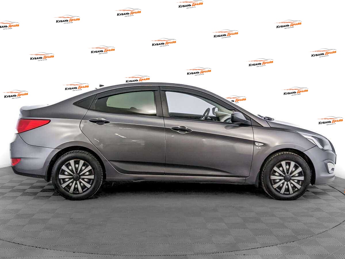 Hyundai Solaris 2015 года с пробегом. Фото: #3