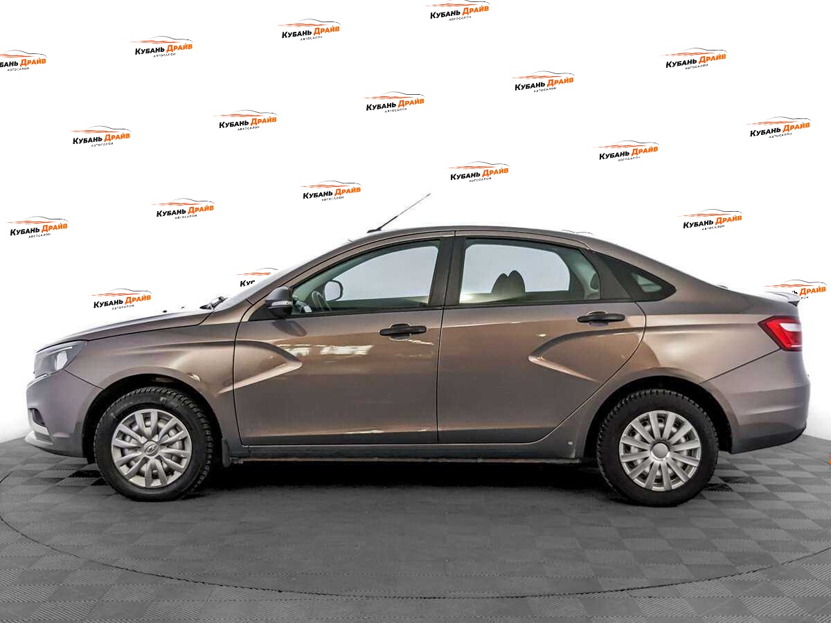 Lada (ВАЗ) Vesta 2018 года с пробегом. Фото: #7