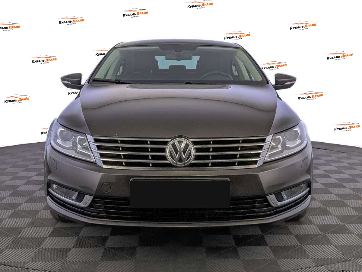 Volkswagen Passat CC 2012 года с пробегом. Фото: #1