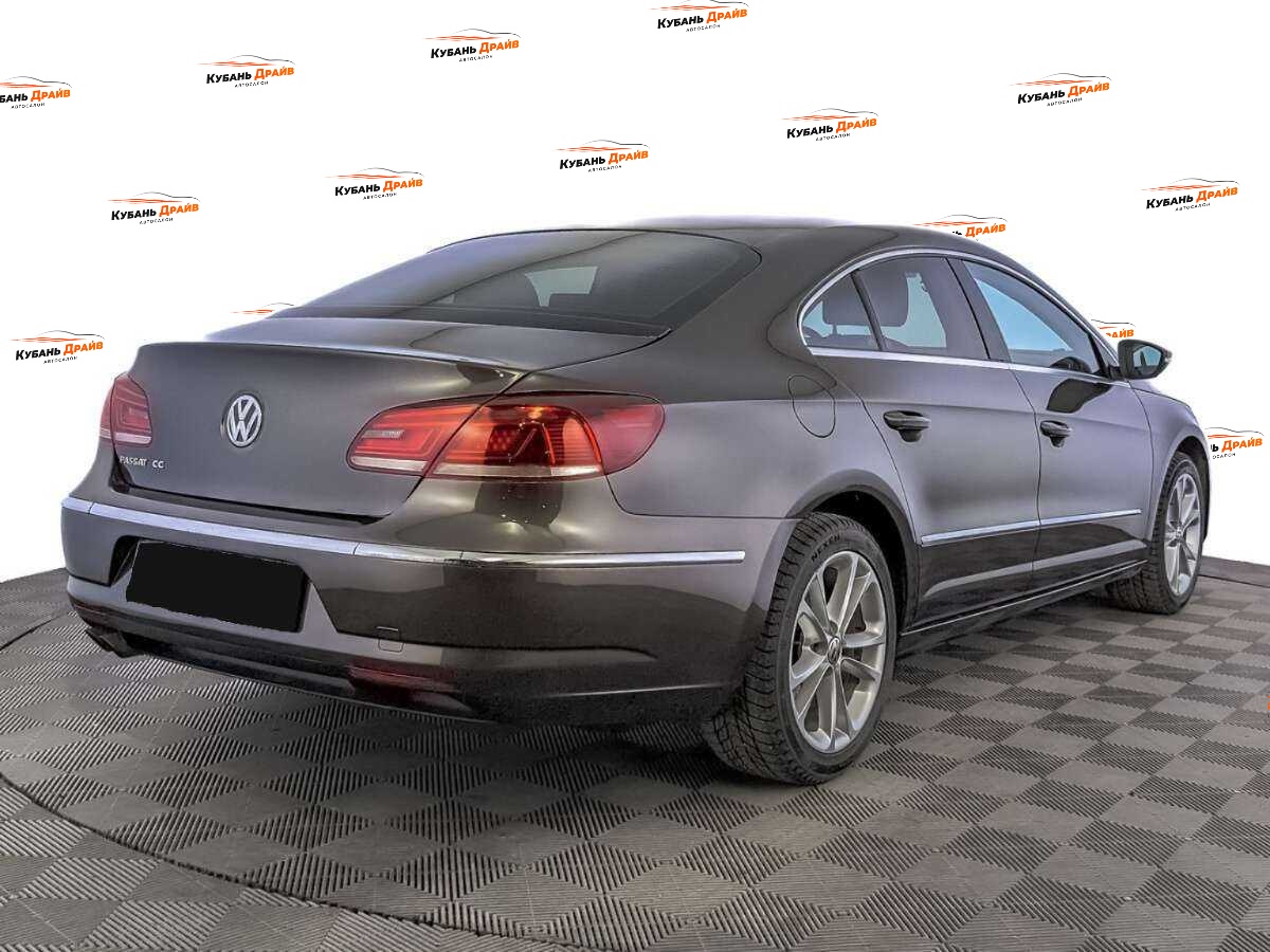 Volkswagen Passat CC 2012 года с пробегом. Фото: #4