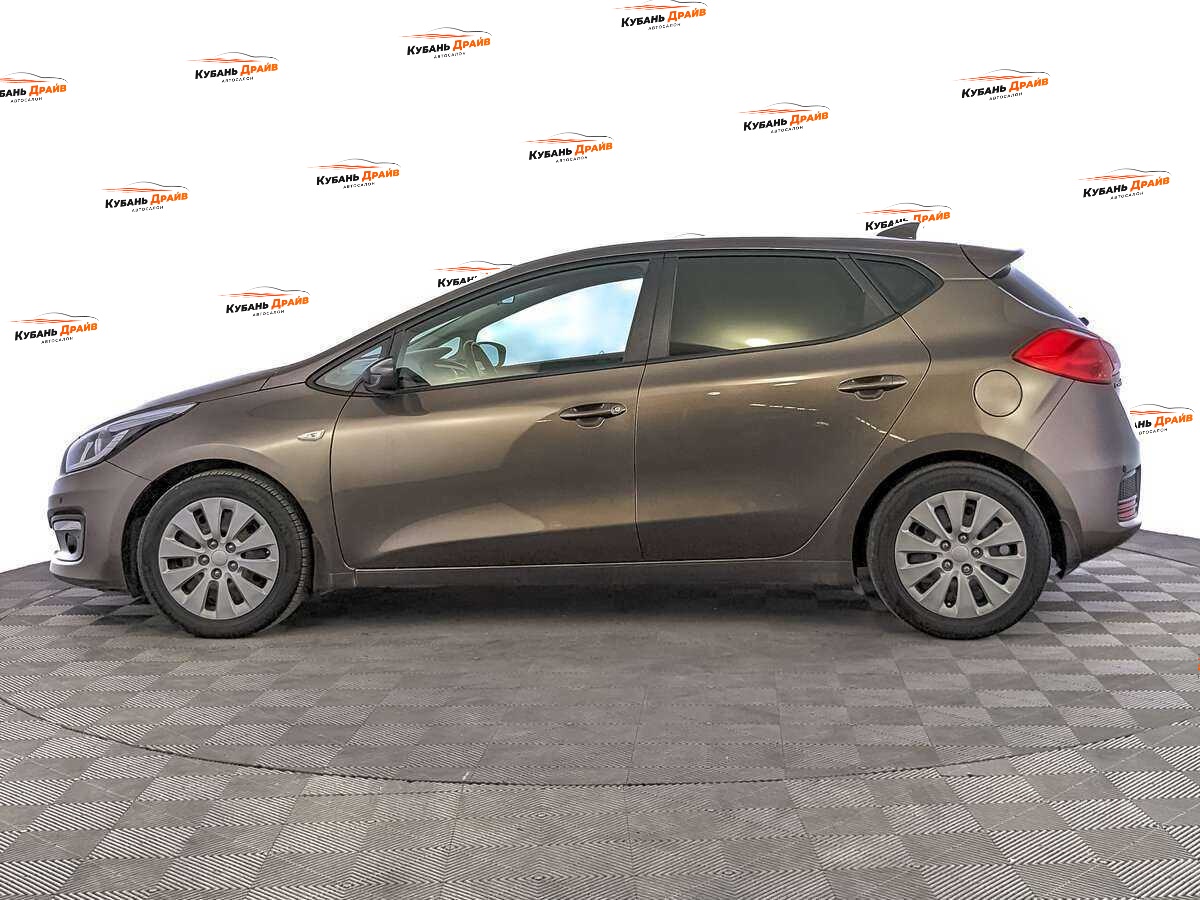 Kia Ceed 2017 года с пробегом. Фото: #7