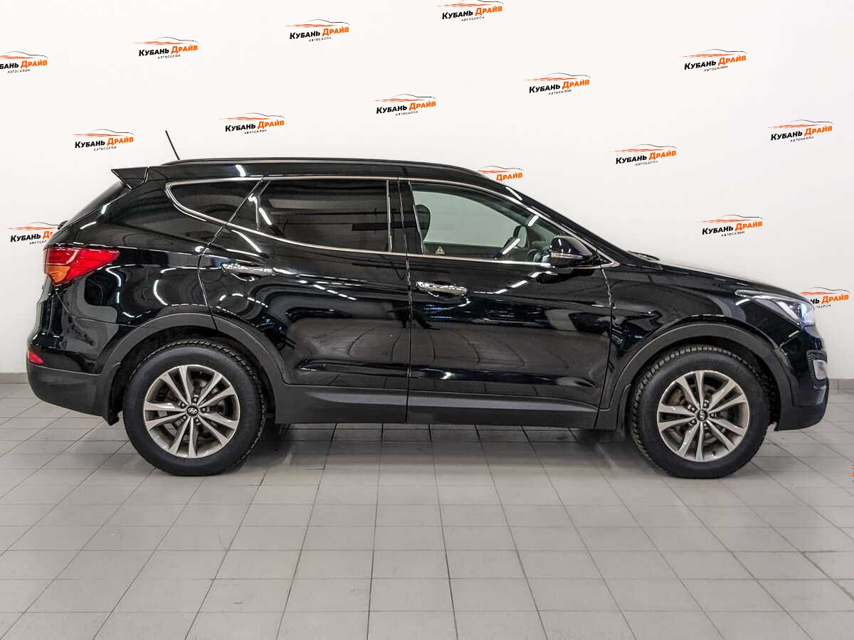 Hyundai Santa Fe 2015 года с пробегом. Фото: #3