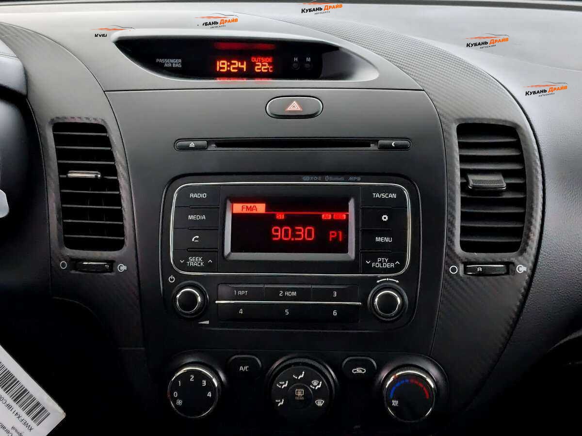 Kia Cerato 2015 года с пробегом. Фото: #12