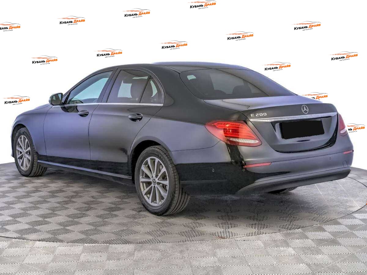 Mercedes-Benz E-Класс 2018 года с пробегом. Фото: #6