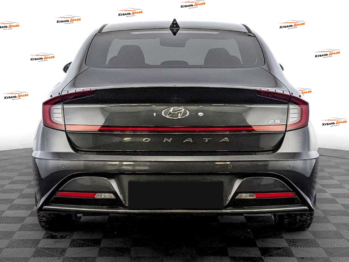 Hyundai Sonata 2022 года с пробегом. Фото: #5