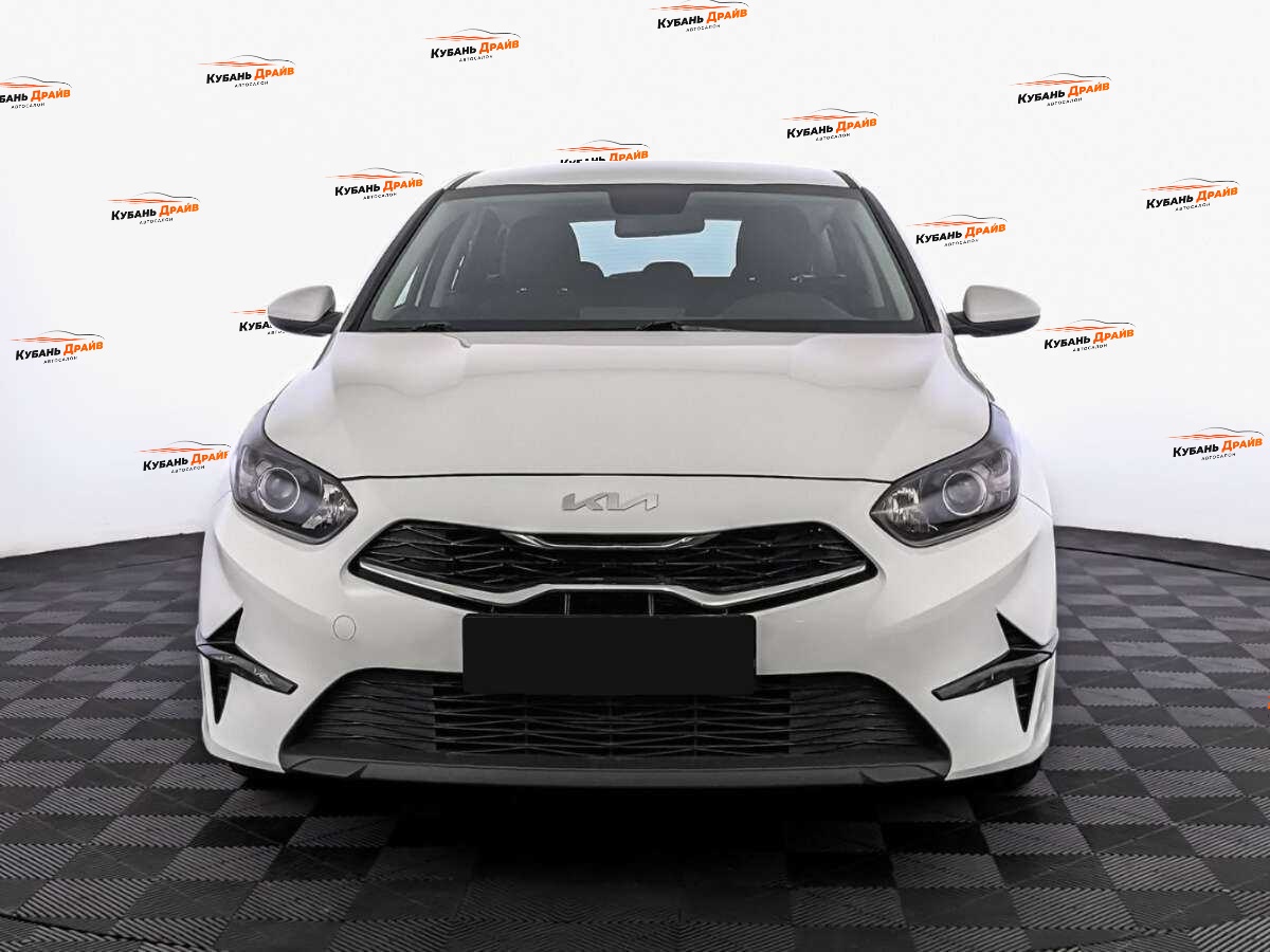 Kia Ceed 2022 года с пробегом. Фото: #1