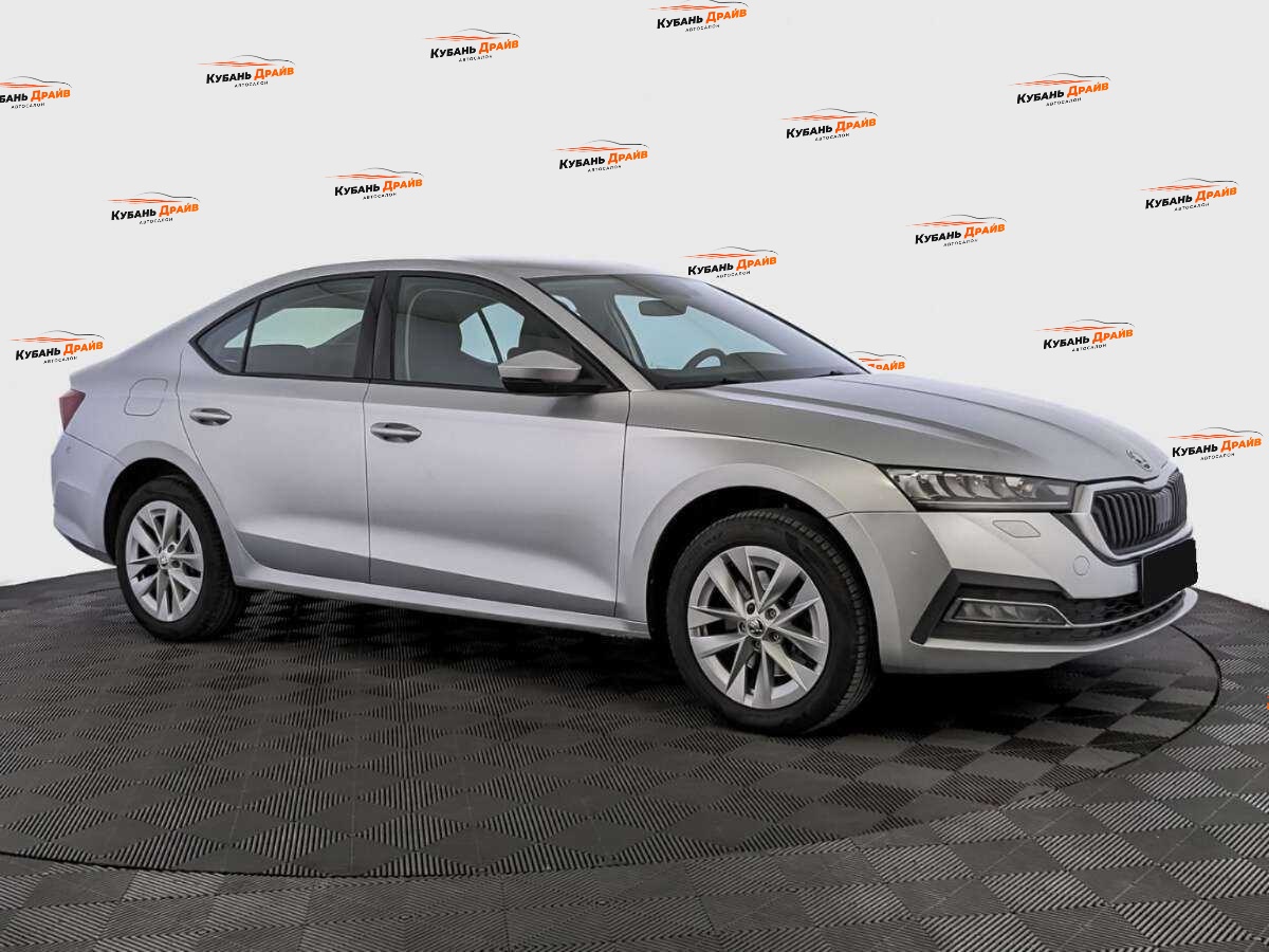 Skoda Octavia 2021 года с пробегом. Фото: #2
