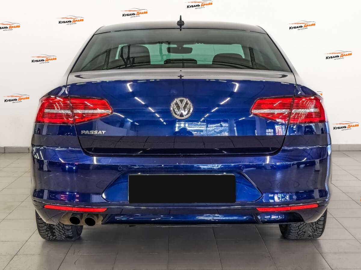 Volkswagen Passat 2019 года с пробегом. Фото: #5