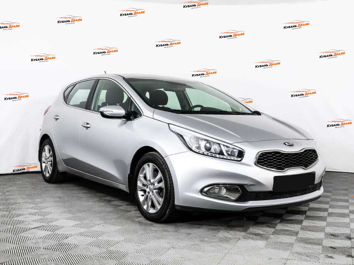 Kia Ceed 2013 года с пробегом. Фото: #2