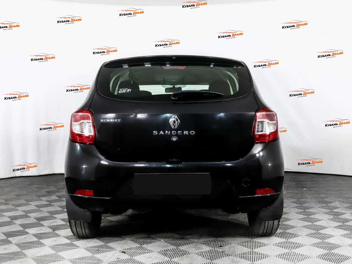 Renault Sandero 2015 года с пробегом. Фото: #5