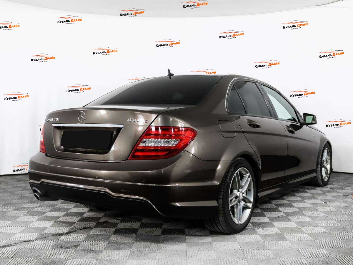 Mercedes-Benz C-Класс 2013 года с пробегом. Фото: #3