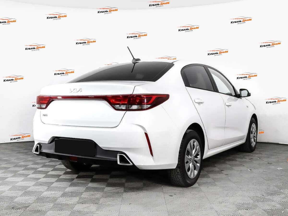 Kia Rio 2021 года с пробегом. Фото: #4