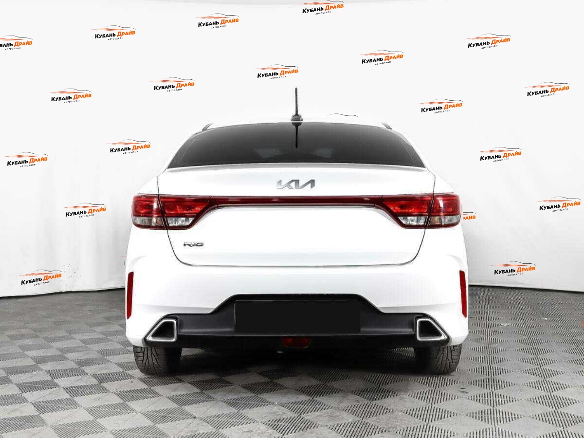 Kia Rio 2021 года с пробегом. Фото: #5