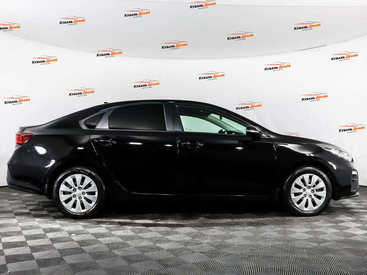 Kia Cerato 2018 года с пробегом. Фото: #3