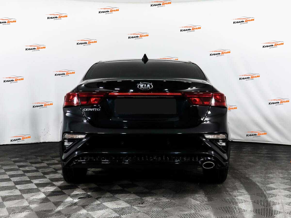 Kia Cerato 2018 года с пробегом. Фото: #5