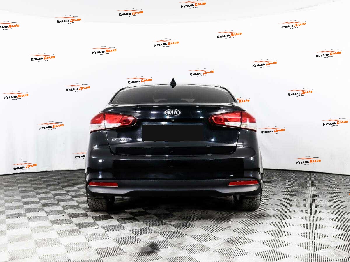 Kia Cerato 2017 года с пробегом. Фото: #5
