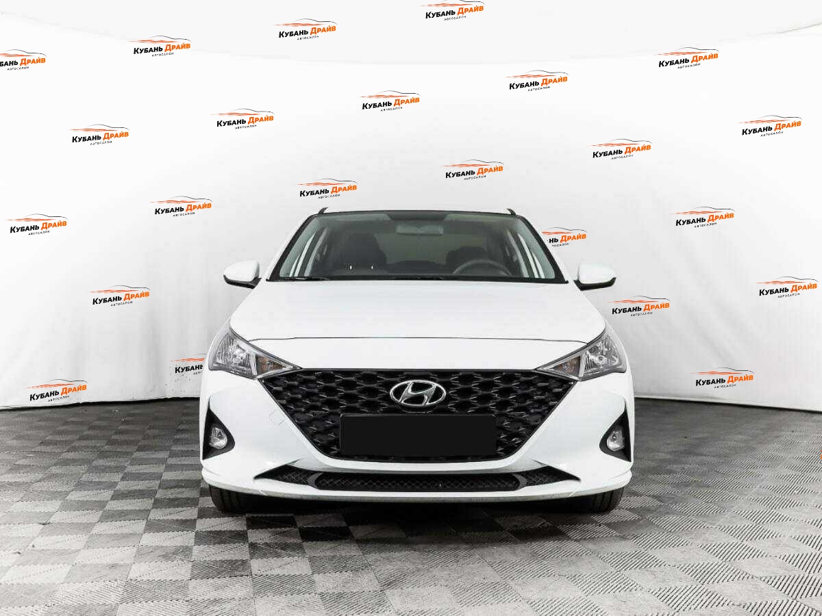 Hyundai Solaris 2020 года с пробегом. Фото: #1