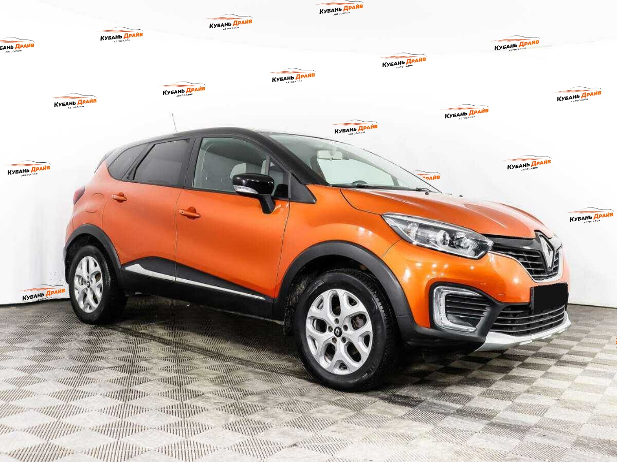 Renault Kaptur 2016 года с пробегом. Фото: #2