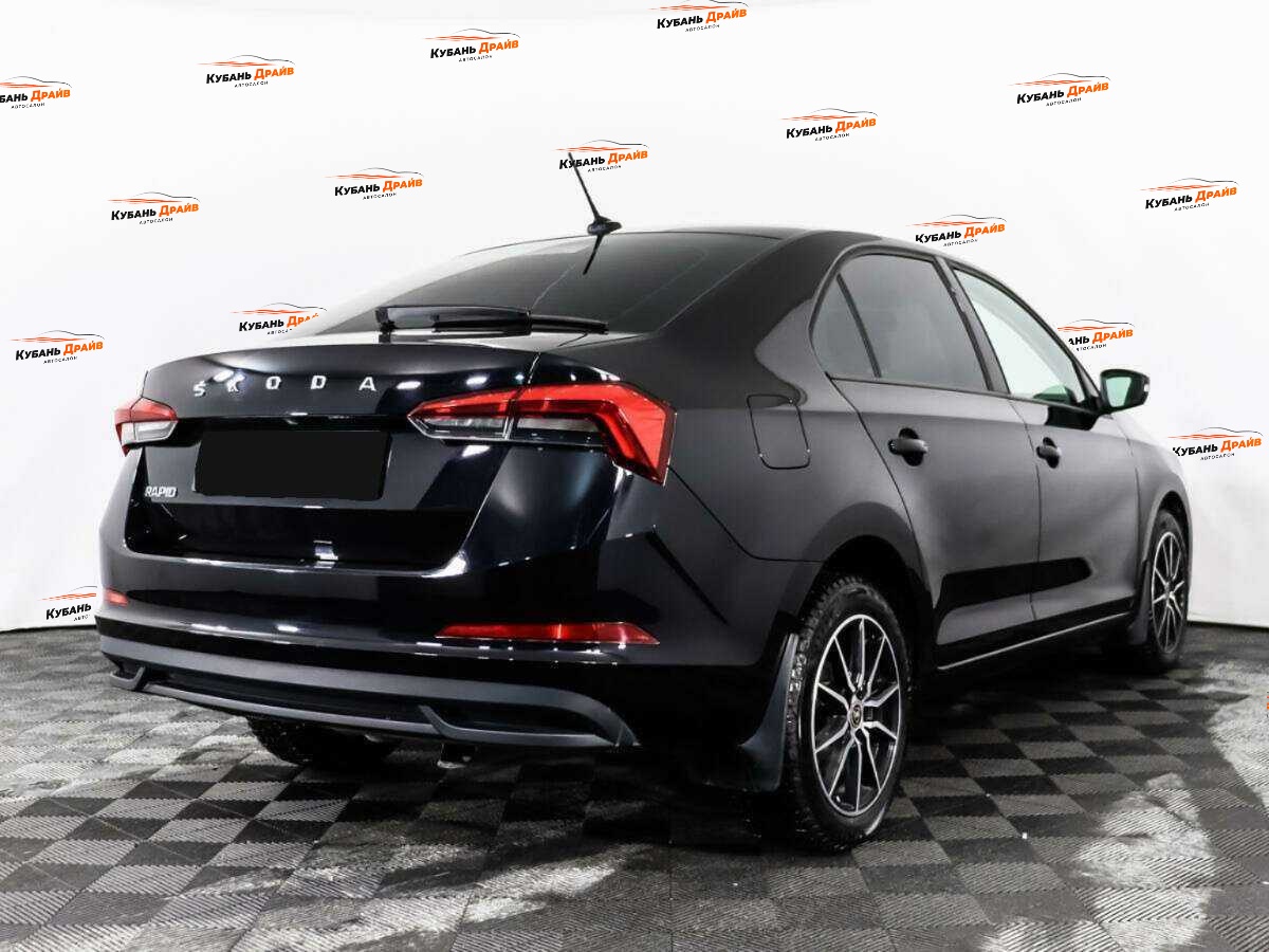 Skoda Rapid 2021 года с пробегом. Фото: #3