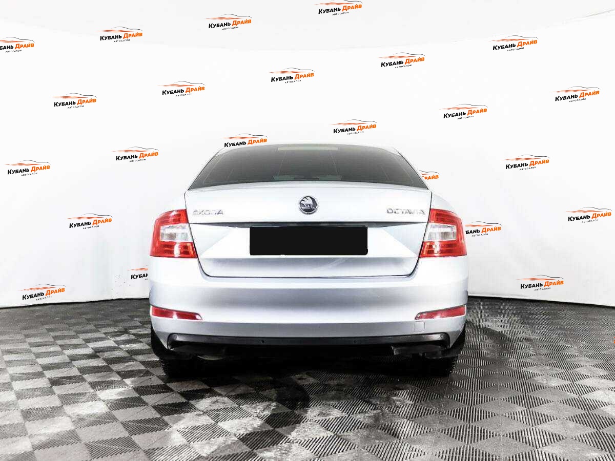 Skoda Octavia 2015 года с пробегом. Фото: #5