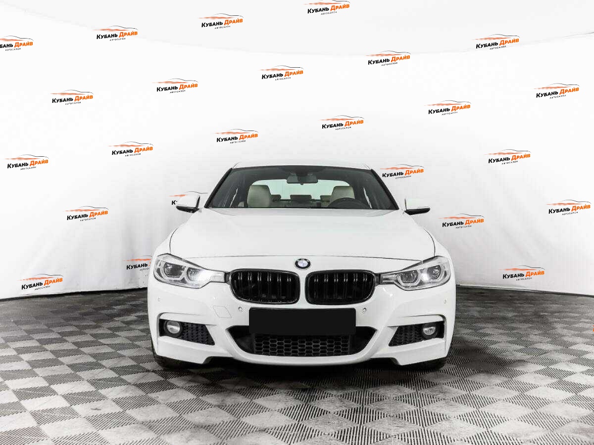 BMW 3 серии 2015 года с пробегом. Фото: #1