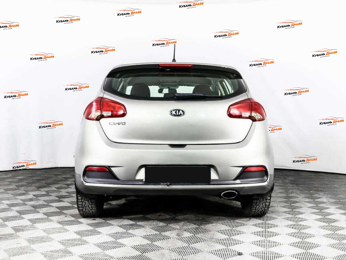 Kia Ceed 2013 года с пробегом. Фото: #4